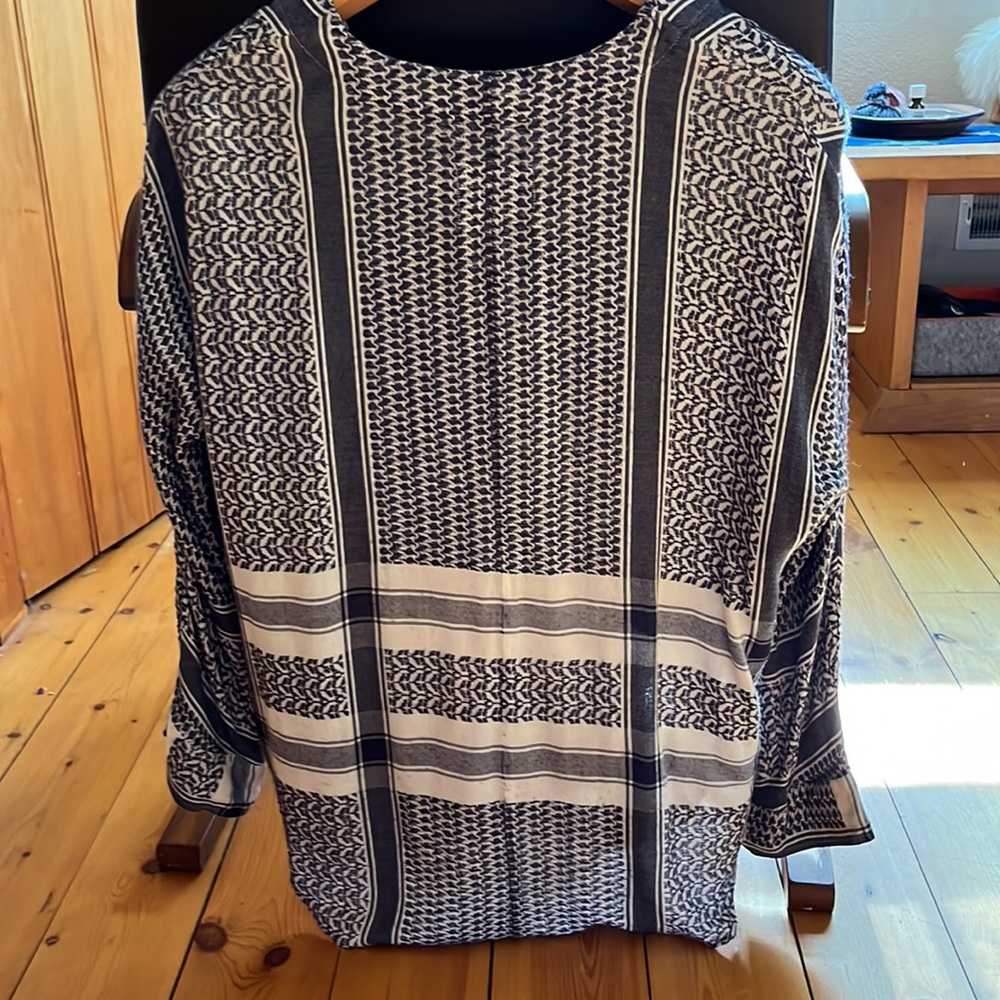 Small Rails Popover Blouse In Blue And White - image 6